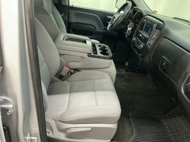 Used 2018 Chevrolet Silverado 1500 Custom w/ Custom Value Package image 20