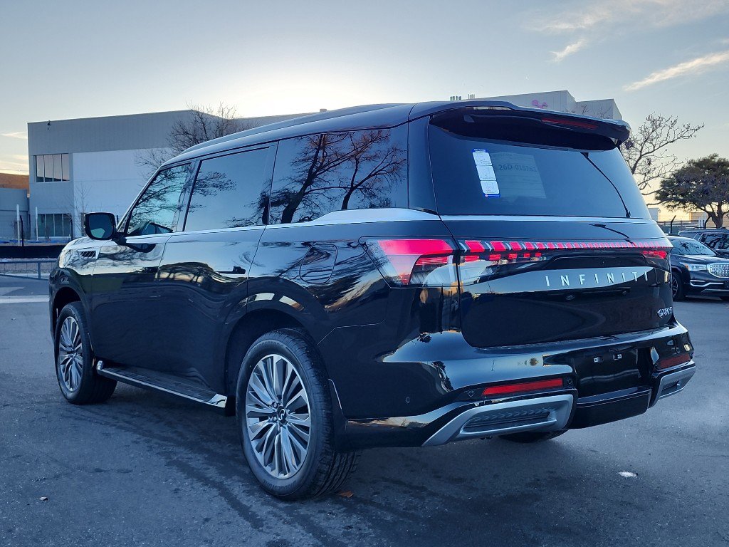 New 2026 INFINITI QX80 Luxe w/ Cargo Package image 8