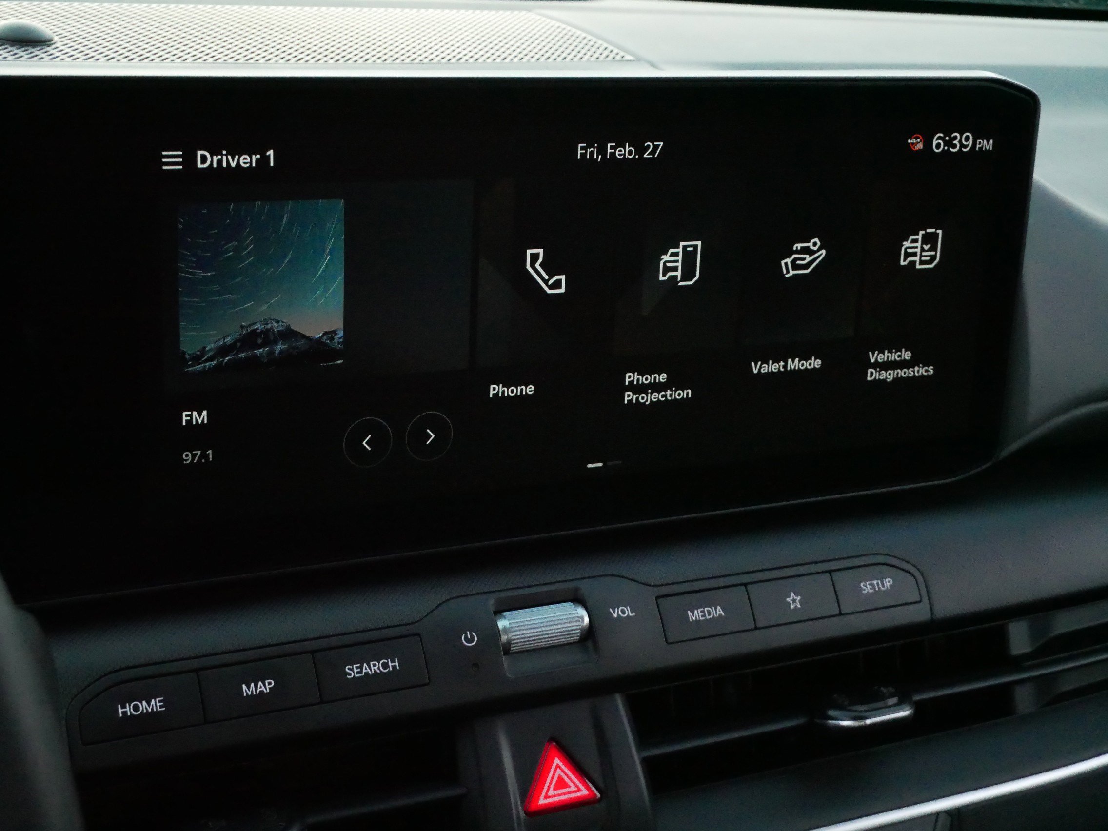 Used 2025 Kia K4 LXS image 23