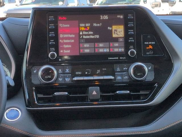 Used 2022 Toyota Highlander Bronze Edition image 18