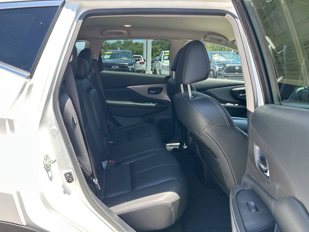 Certified 2024 Nissan Murano SV FWD image 47