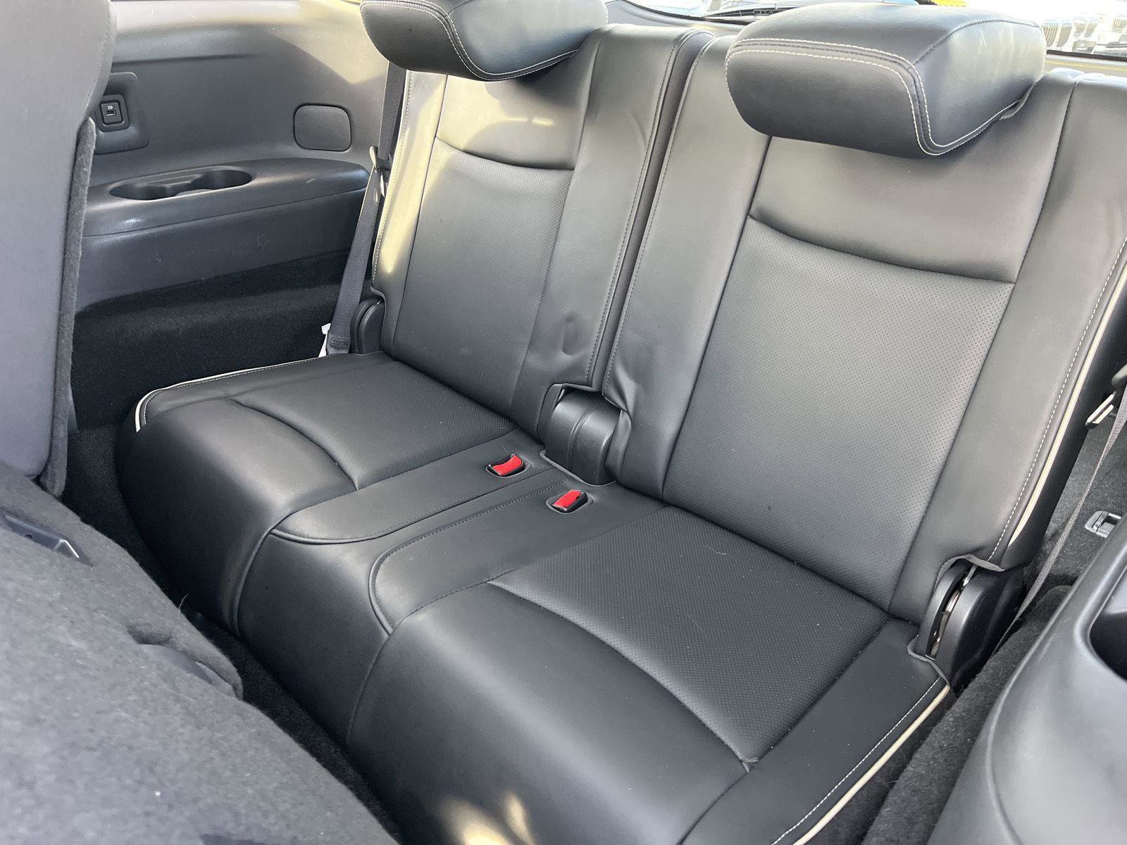 Used 2019 INFINITI QX60 Luxe w/ Sensory Package image 13