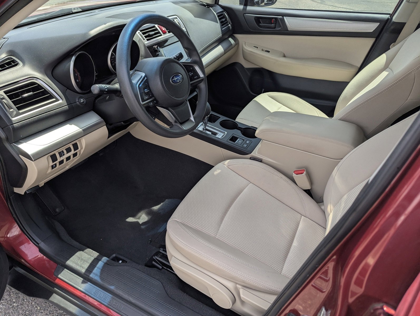 Used 2018 Subaru Outback 2.5i AWD/4WD image 9