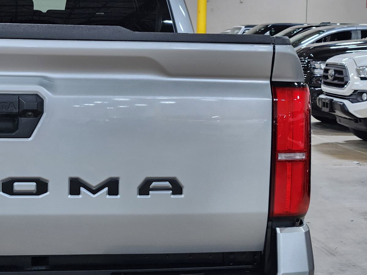 Used 2024 Toyota Tacoma TRD Sport RWD image 22