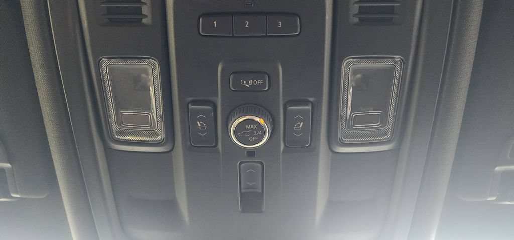 Used 2024 GMC Yukon Denali AWD/4WD image 38