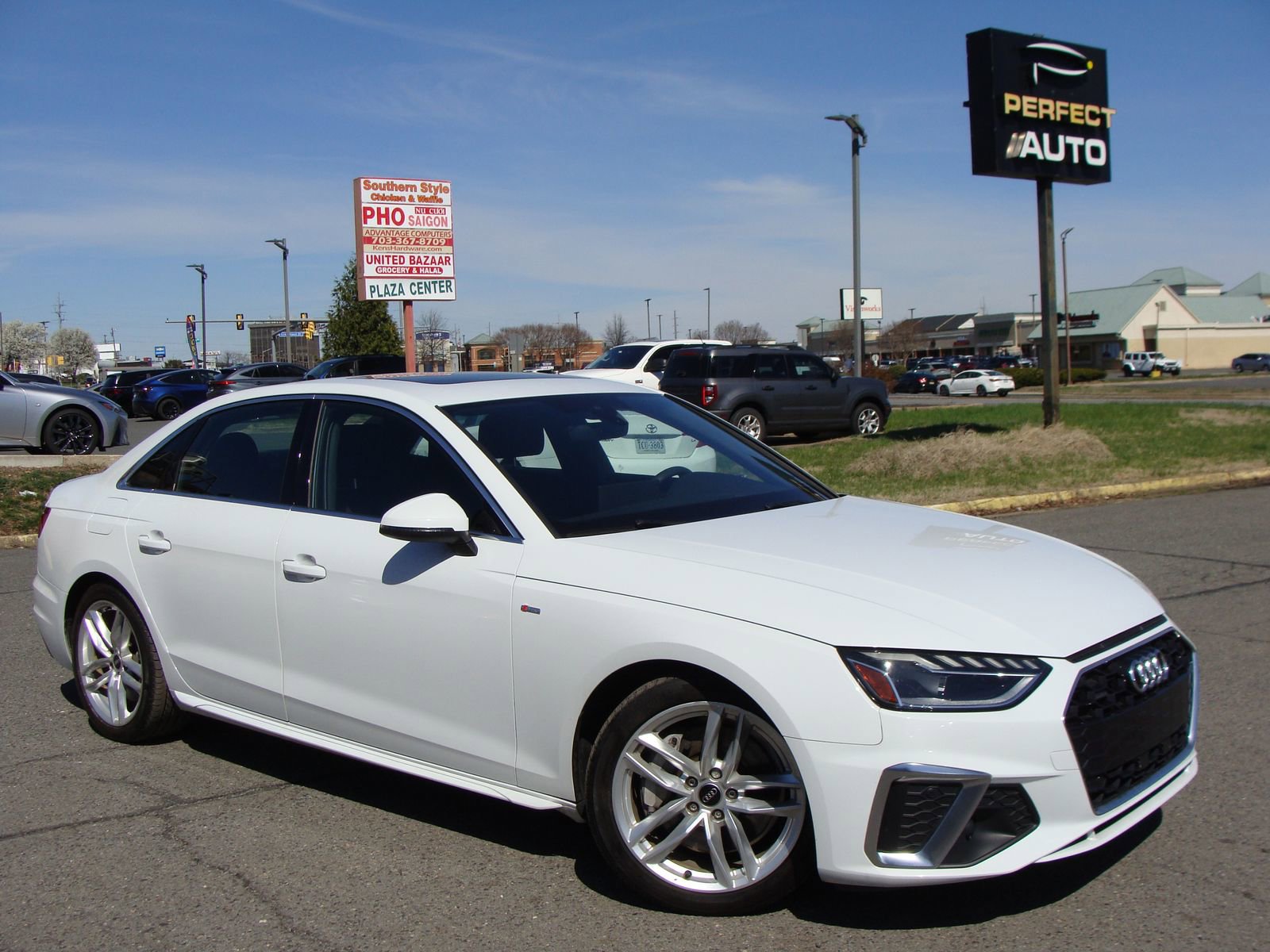 Used 2023 Audi A4 2.0T Premium w/ Convenience Package AWD/4WD image 1