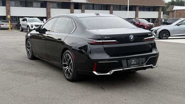 Used 2024 BMW 740i xDrive w/ Premium Package 2 AWD/4WD image 8