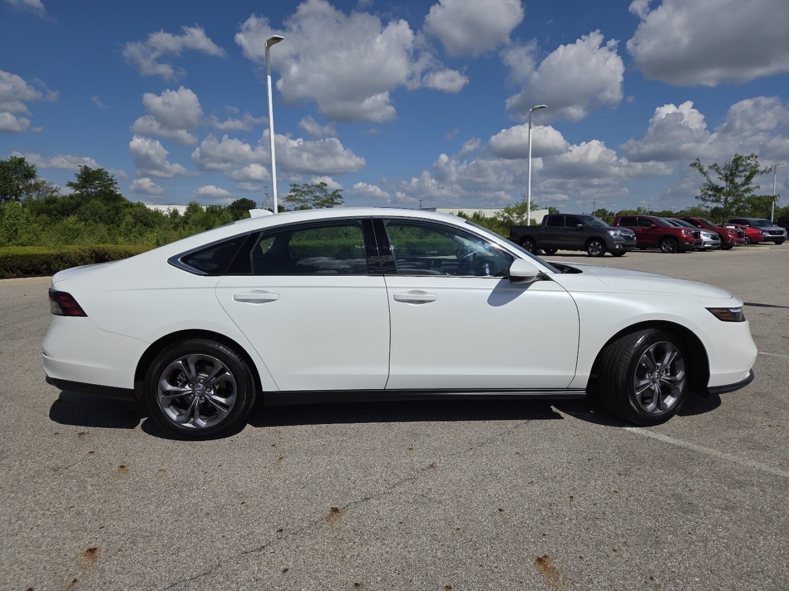 Used 2024 Honda Accord EX image 17