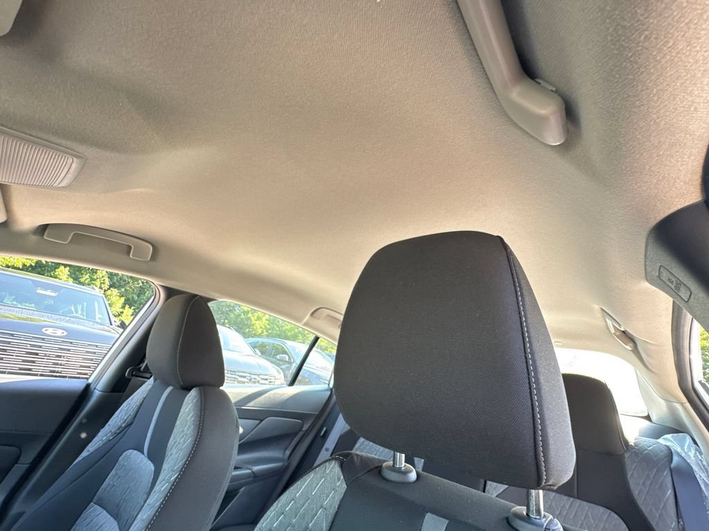 New 2026 Nissan Sentra SV w/ SV Convenience Package FWD image 17