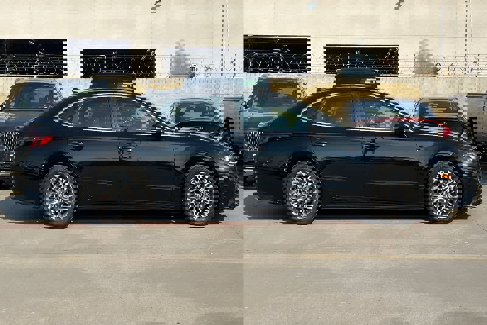 Used 2021 Hyundai Sonata SEL w/ Convenience Package image 9