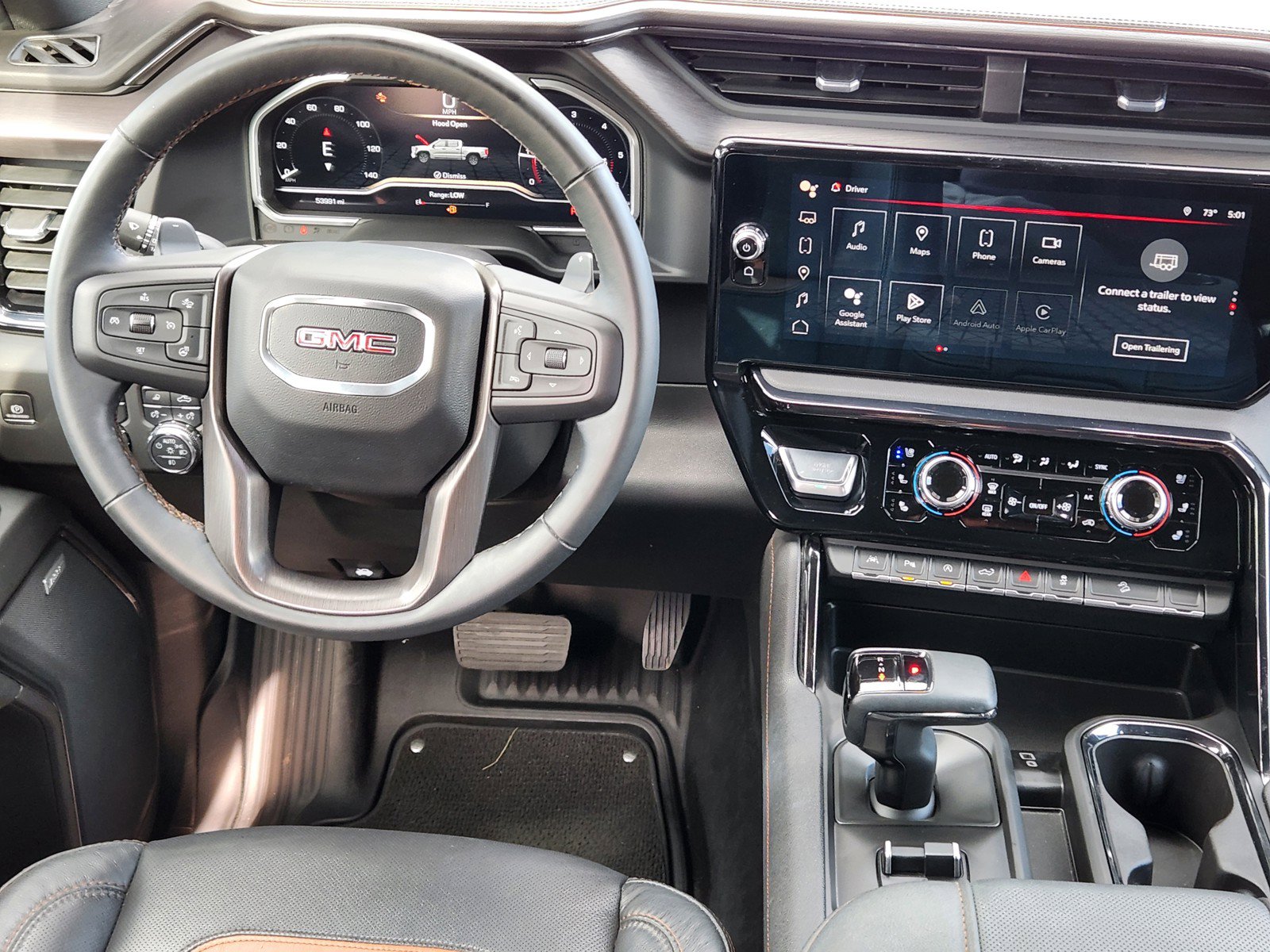 Used 2024 GMC Sierra 1500 AT4 w/ Technology Package AWD/4WD image 10