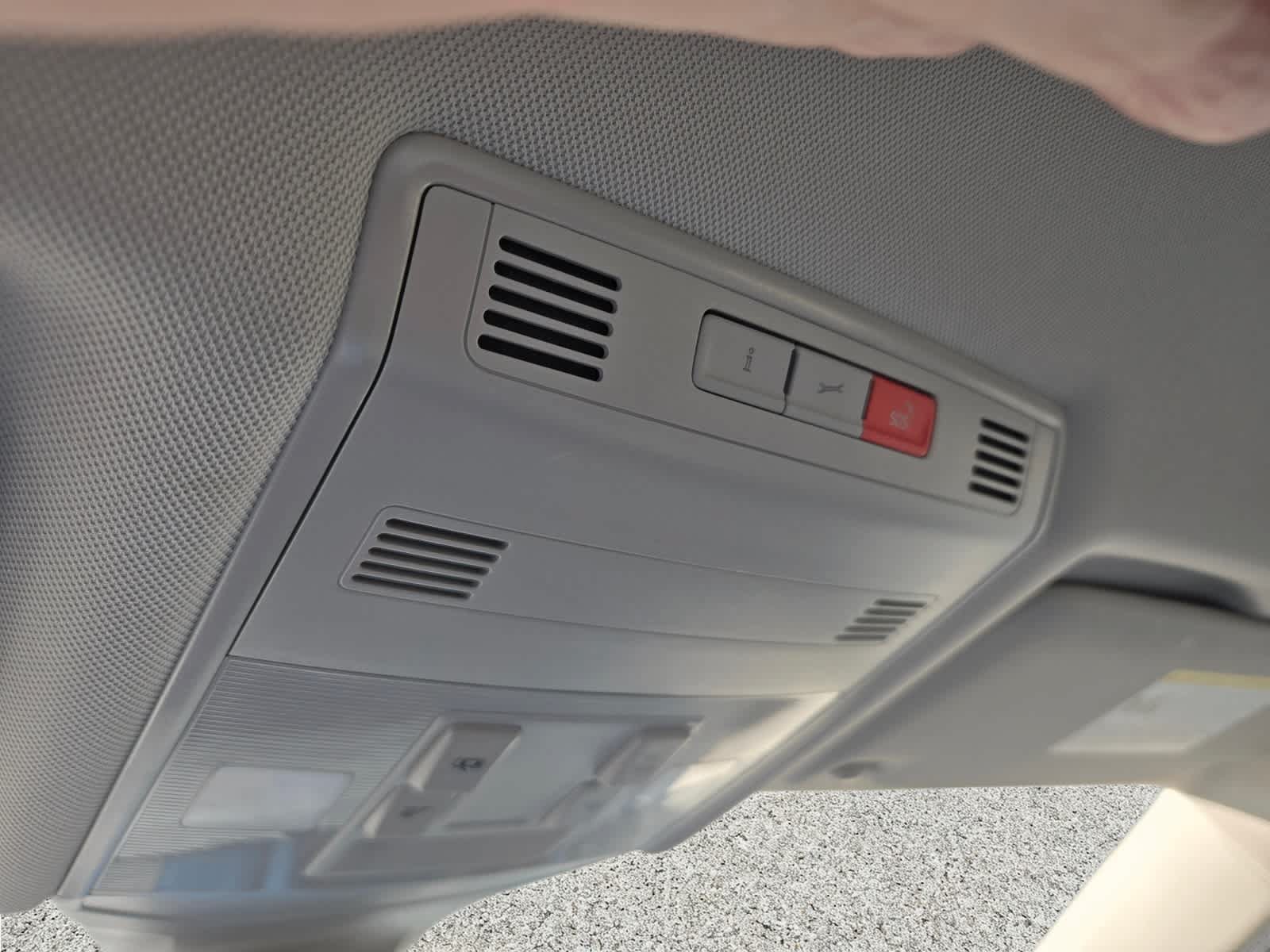 Certified 2024 Volkswagen Jetta SE FWD image 23