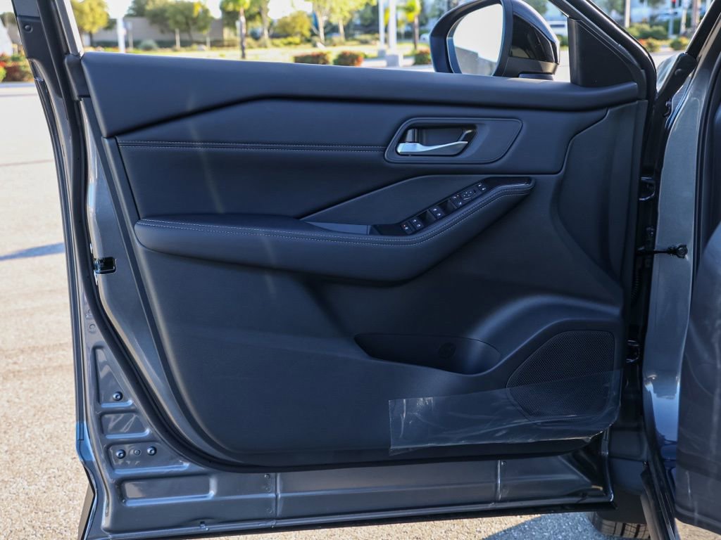 New 2026 Nissan Rogue SV image 23