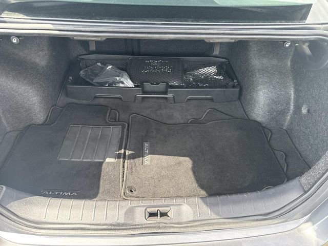 Used 2023 Nissan Altima 2.5 SV w/ SV Premium Package image 9