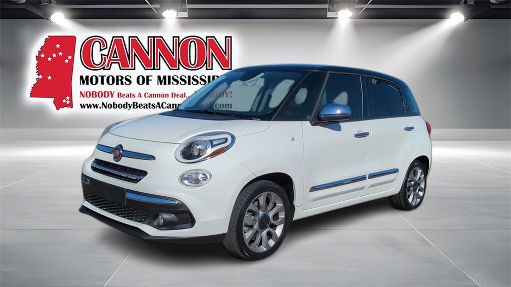 Used 2018 FIAT 500L Lounge image 1