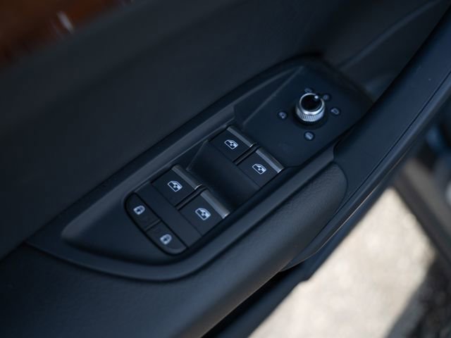 Certified 2023 Audi Q5 2.0T Premium w/ Convenience Package AWD/4WD image 16