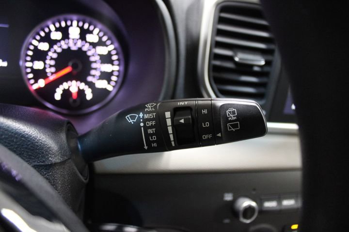 Used 2020 Kia Sportage LX image 38