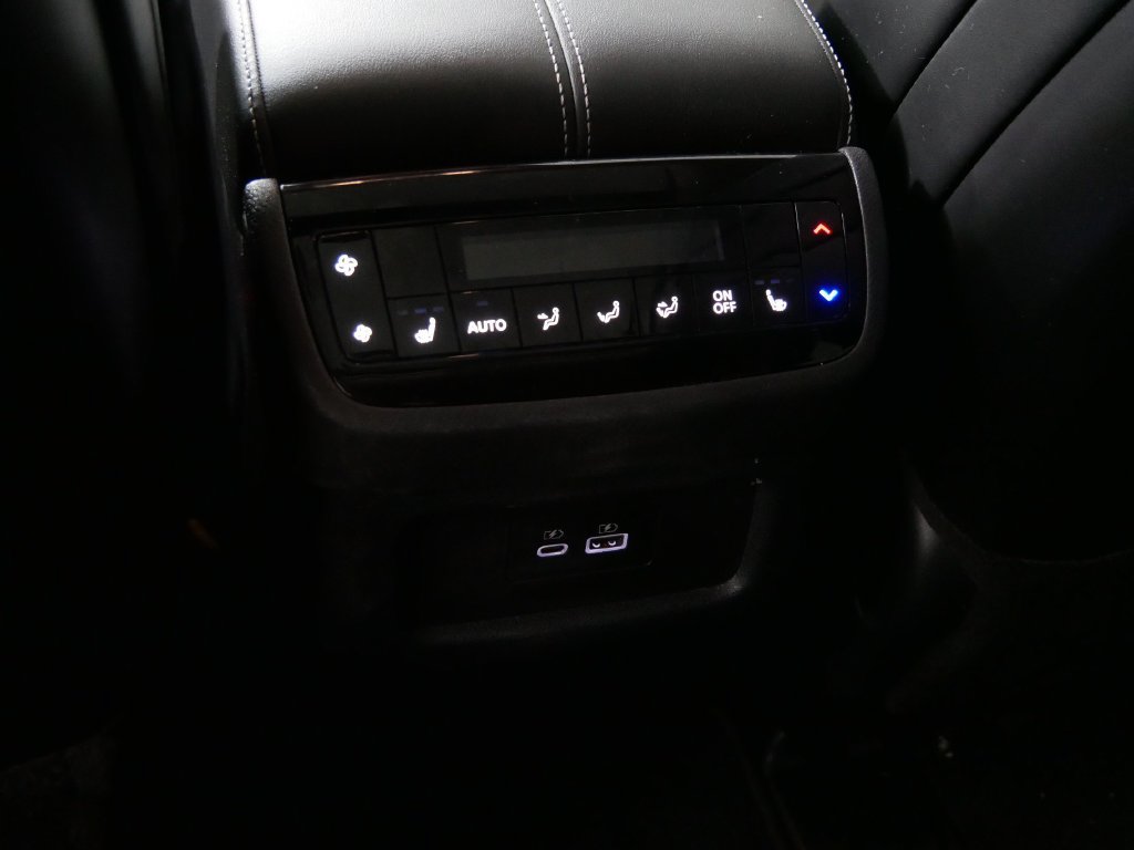 Certified 2025 INFINITI QX60 Luxe w/ Vision Package AWD/4WD image 21