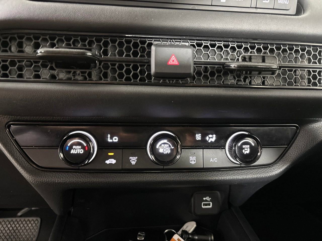 Used 2024 Honda HR-V LX image 15