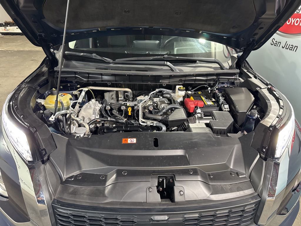 Used 2023 Mitsubishi Outlander ES image 46