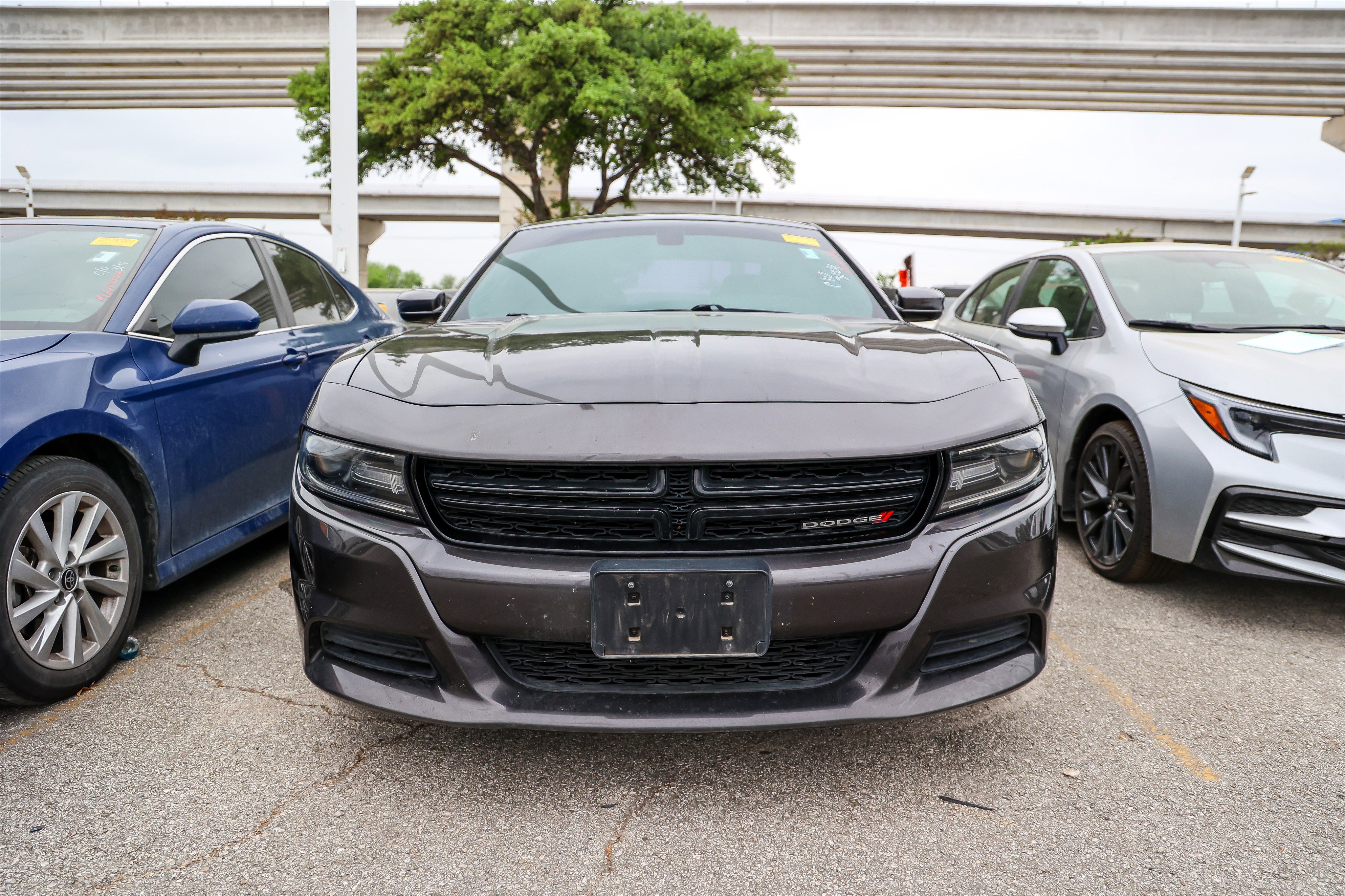 Used 2020 Dodge Charger SXT image 15