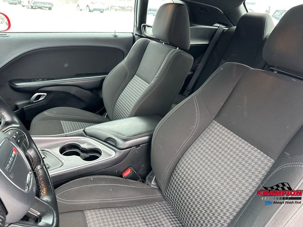 Used 2020 Dodge Challenger SXT w/ Blacktop Package image 14