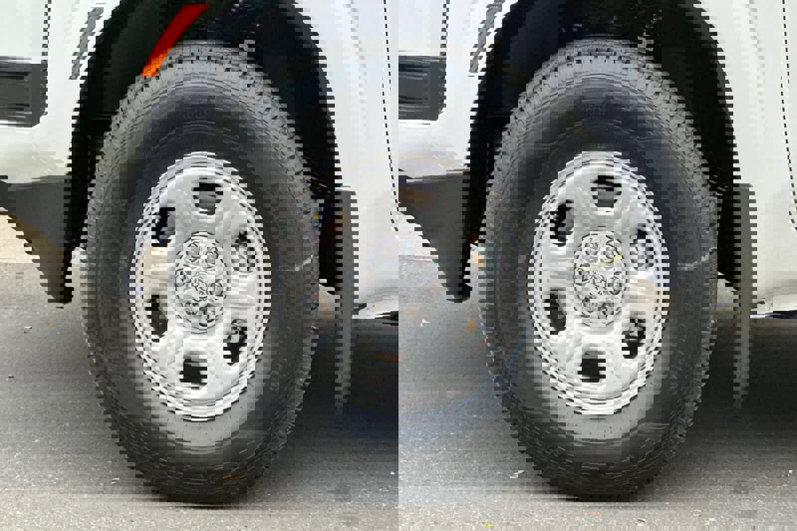 New 2026 Nissan Frontier S image 26