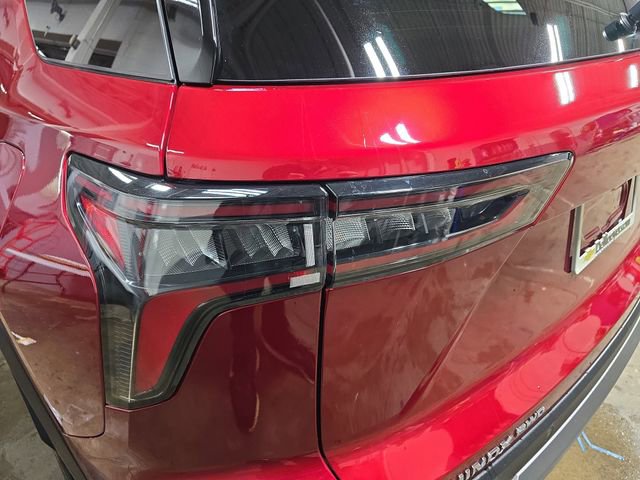 New 2026 Chevrolet Equinox LT w/ Convenience Package II image 35