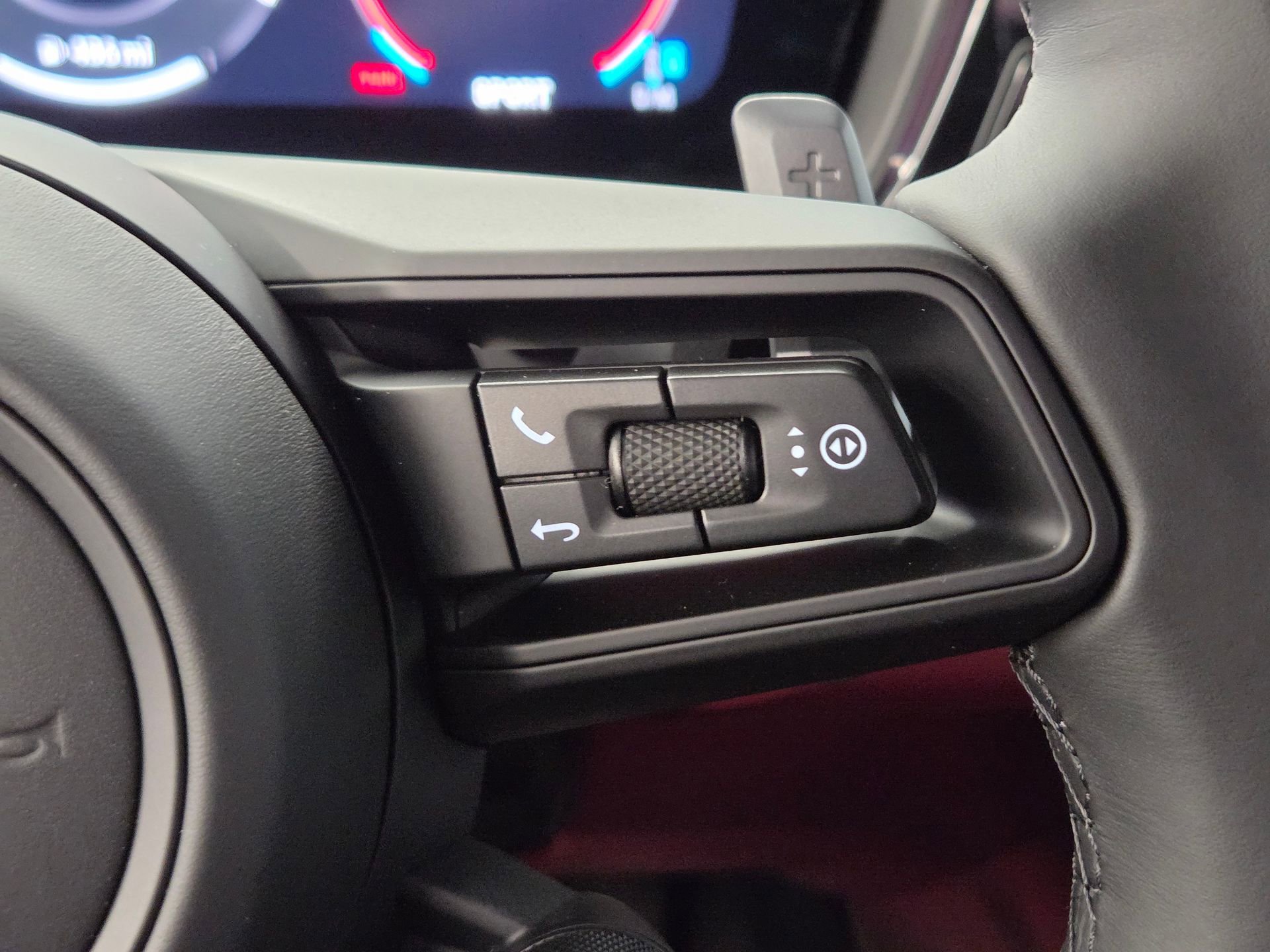 New 2026 Porsche Cayenne AWD/4WD image 19