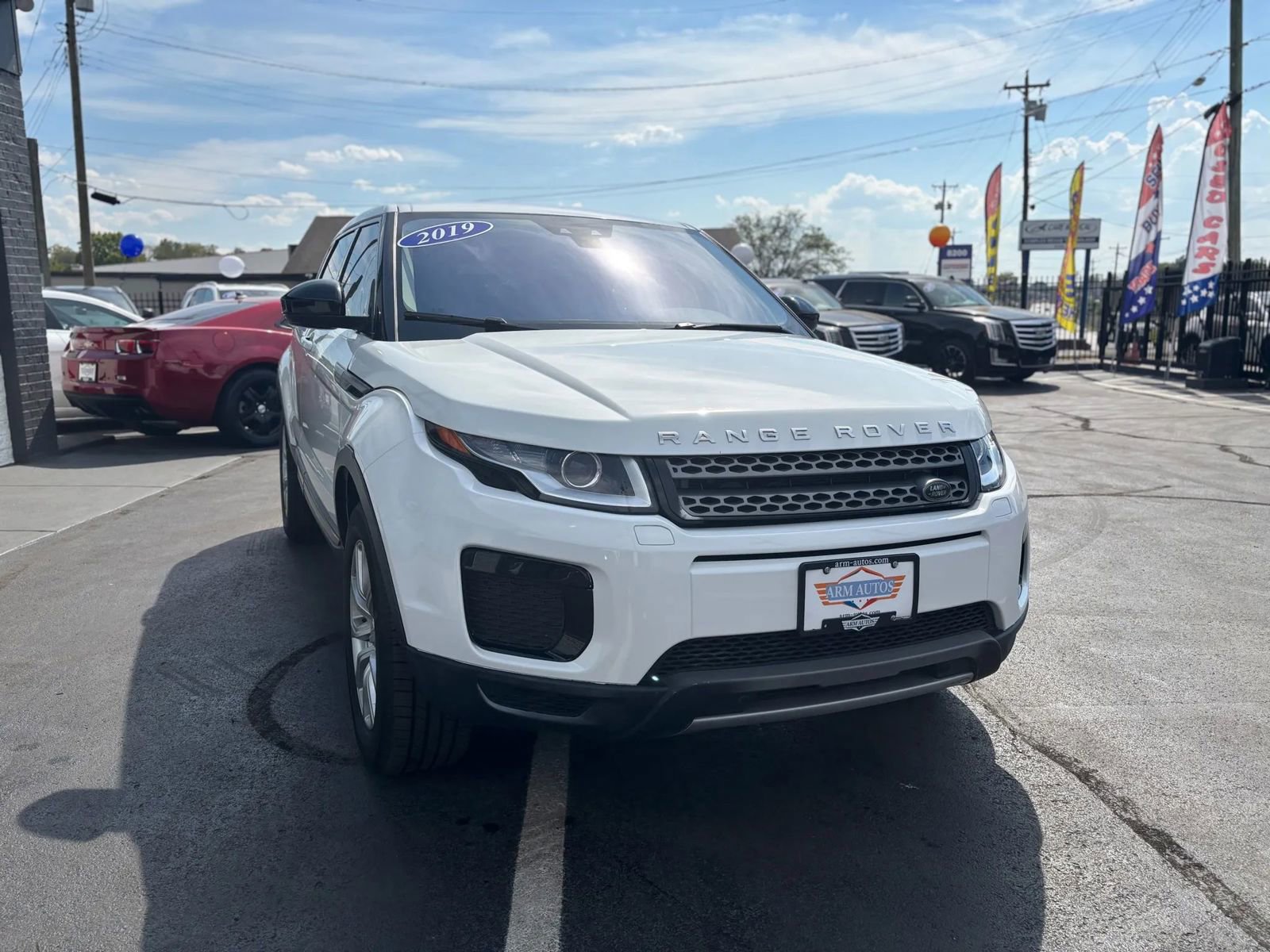 Used 2019 Land Rover Range Rover Evoque SE Premium image 7