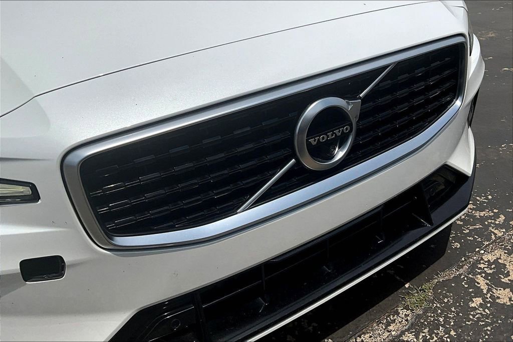 Used 2019 Volvo S60 T6 R-Design AWD/4WD image 32