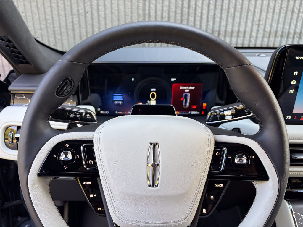 New 2026 Lincoln Aviator Black Label w/ Dynamic Handling Package AWD/4WD image 52
