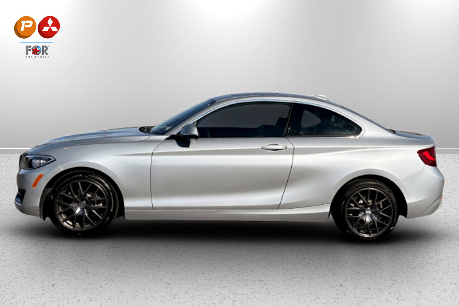 Used 2017 BMW 230i Coupe image 2