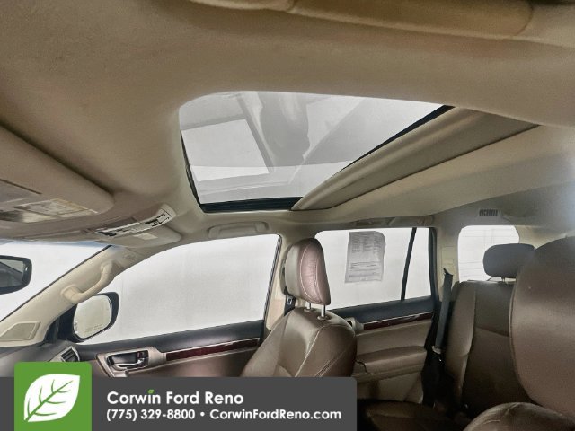 Used 2016 Lexus GX 460 w/ Premium Package AWD/4WD image 24