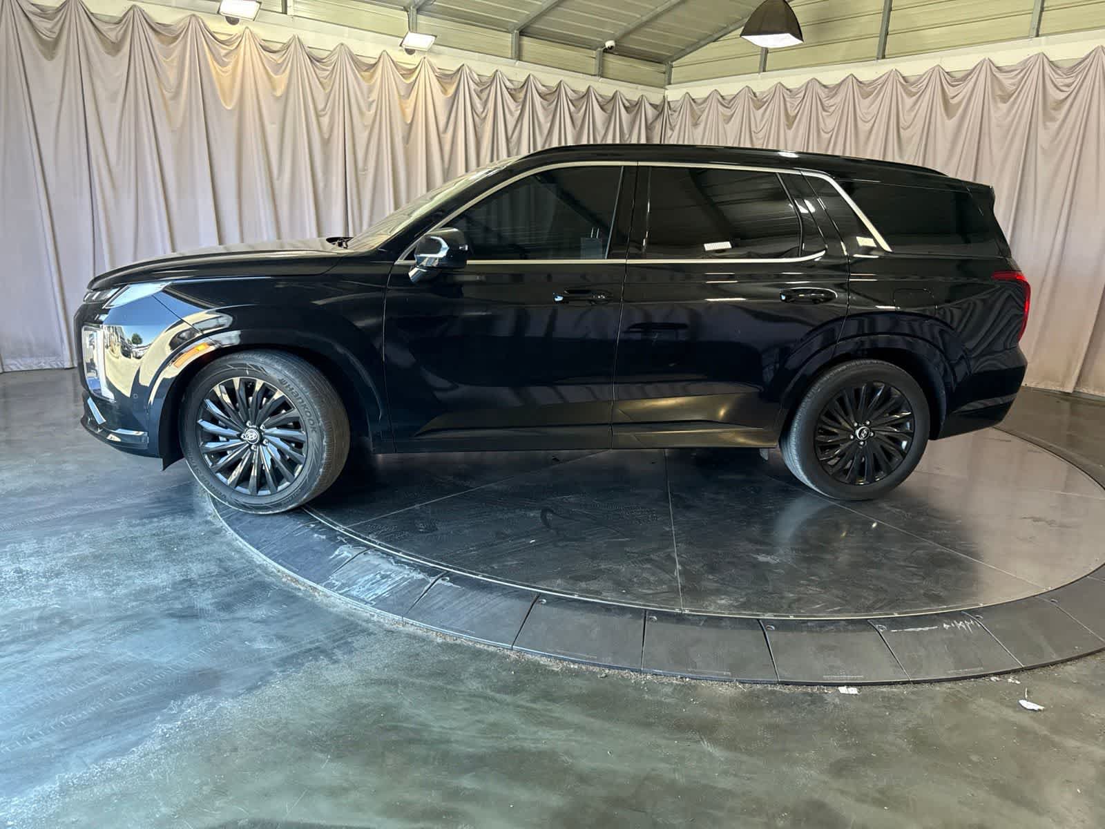 Used 2024 Hyundai Palisade Calligraphy AWD/4WD image 8