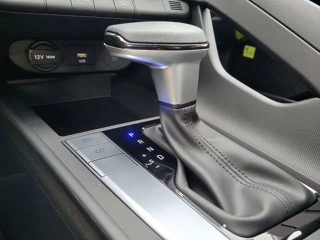 New 2026 Hyundai Elantra Sport image 7