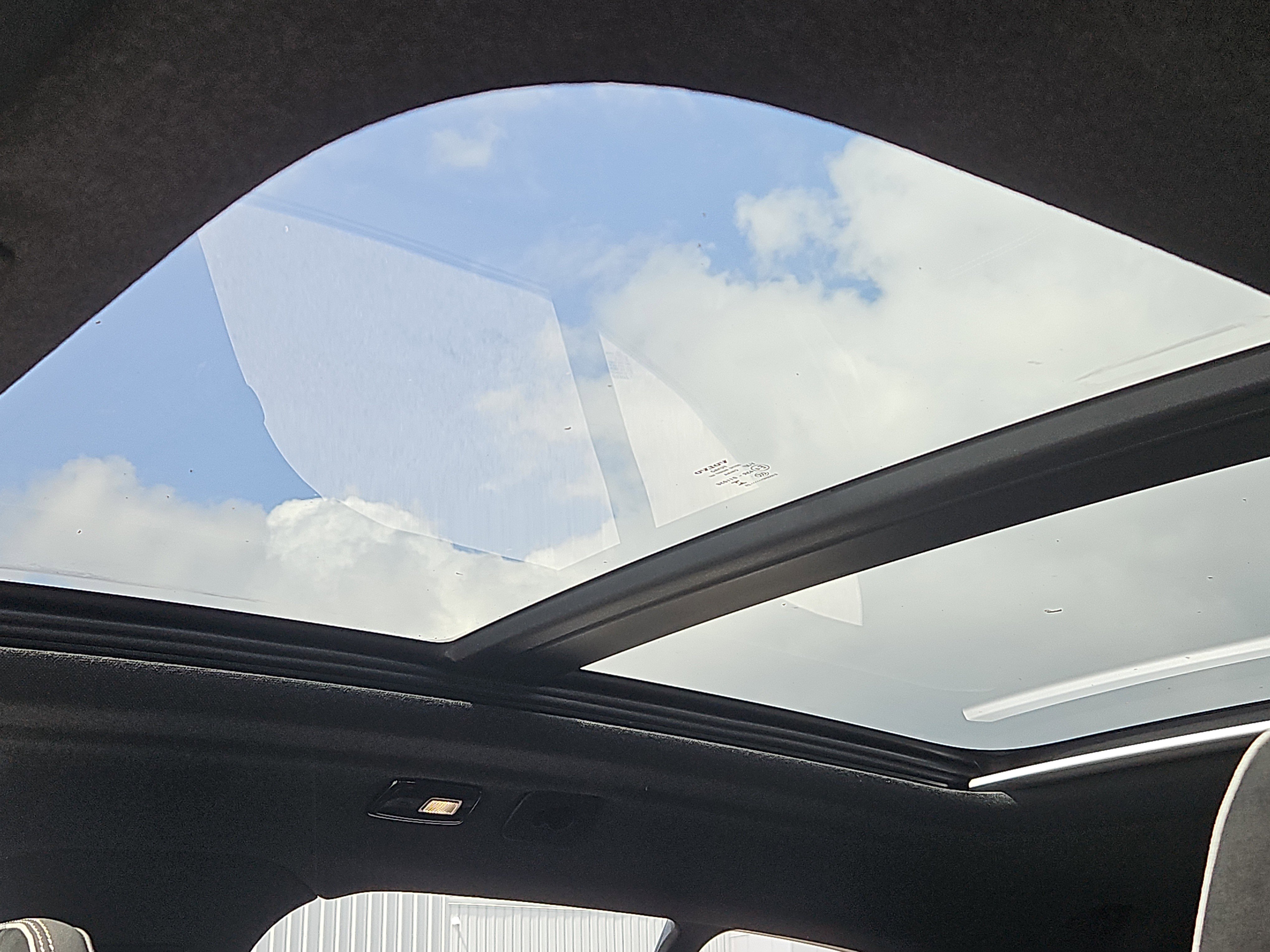 New 2026 Volvo XC40 B5 Ultra w/ Protection Package Premier image 6