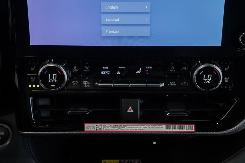 New 2026 Toyota Highlander Platinum image 24