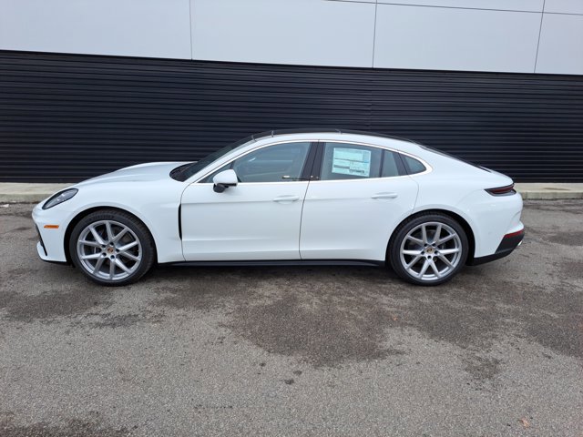 New 2026 Porsche Panamera 4 image 2