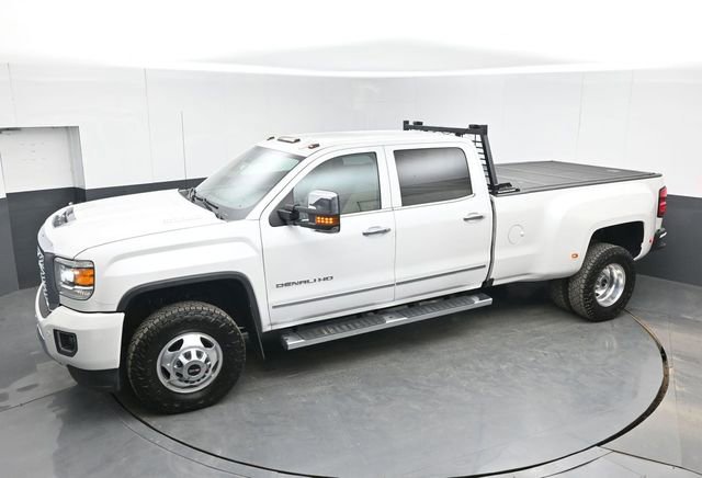 Used 2018 GMC Sierra 3500 Denali w/ Duramax Plus Package image 33