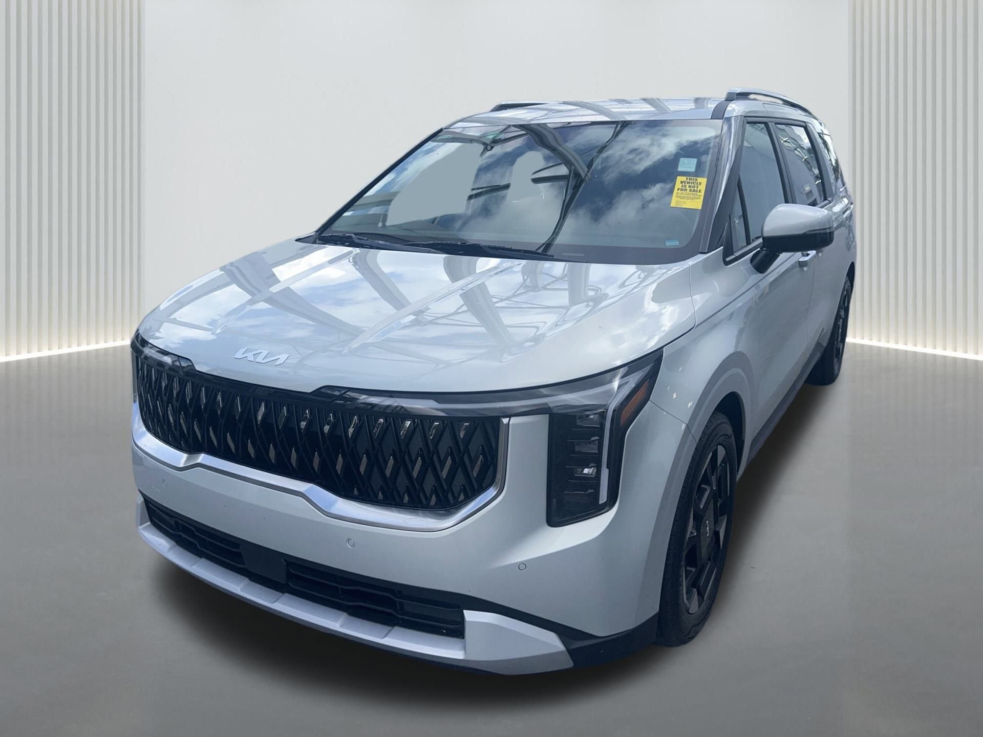 Used 2025 Kia Carnival EX image 6