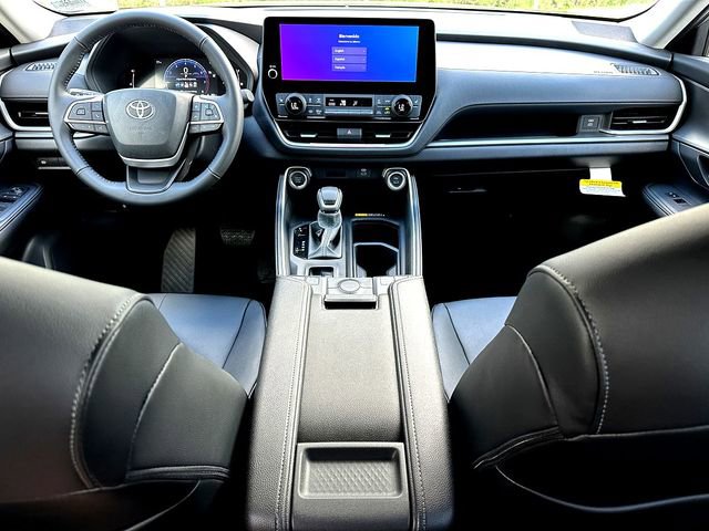 New 2026 Toyota Grand Highlander XLE image 21