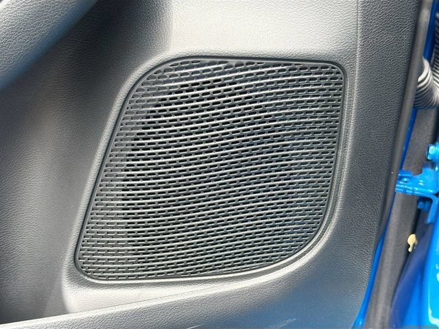 New 2027 Chrysler Pacifica Select FWD image 18