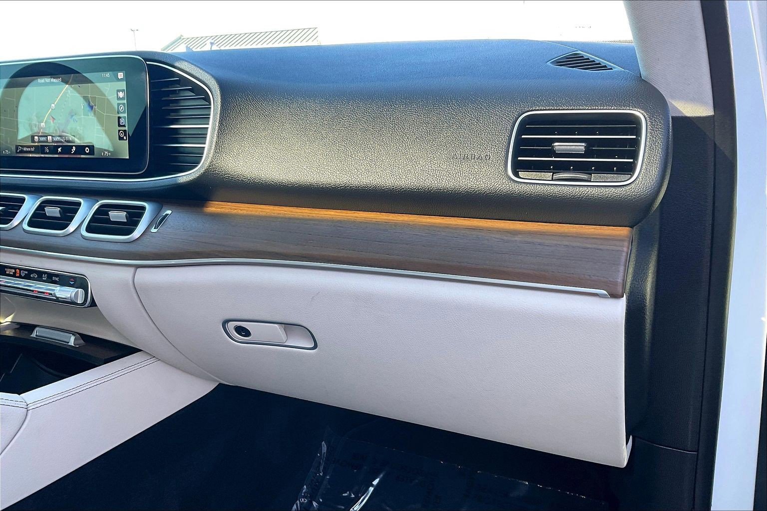 Used 2022 Mercedes-Benz GLE 350 image 16