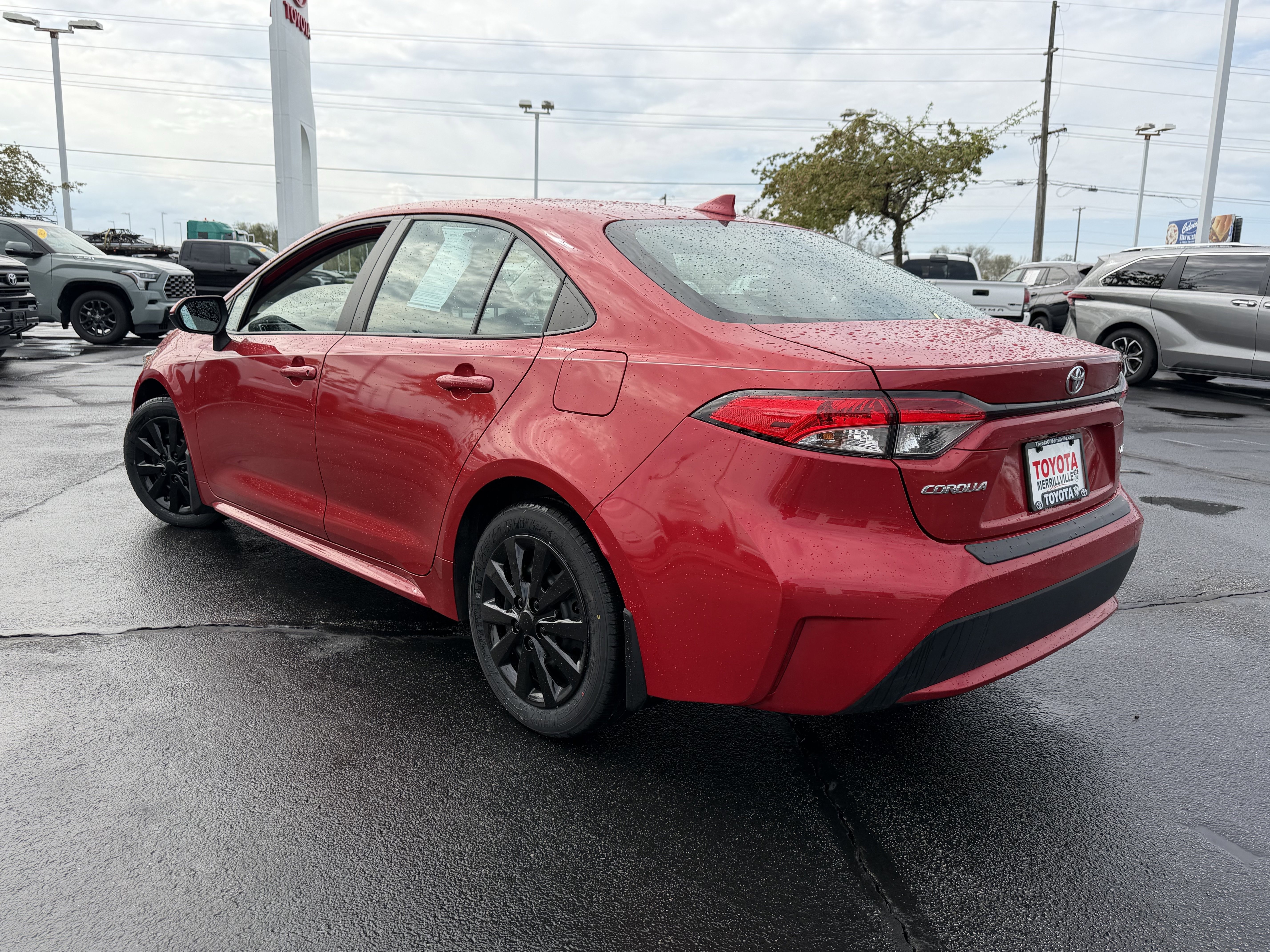 Certified 2021 Toyota Corolla LE image 6