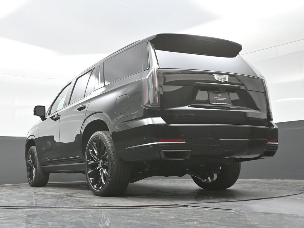 New 2026 Cadillac Escalade Platinum Sport w/ LPO, ONYX Package AWD/4WD image 30