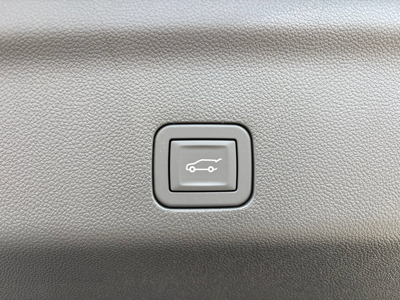 New 2026 GMC Yukon XL Elevation w/ LPO, Floor Liner Package AWD/4WD image 19