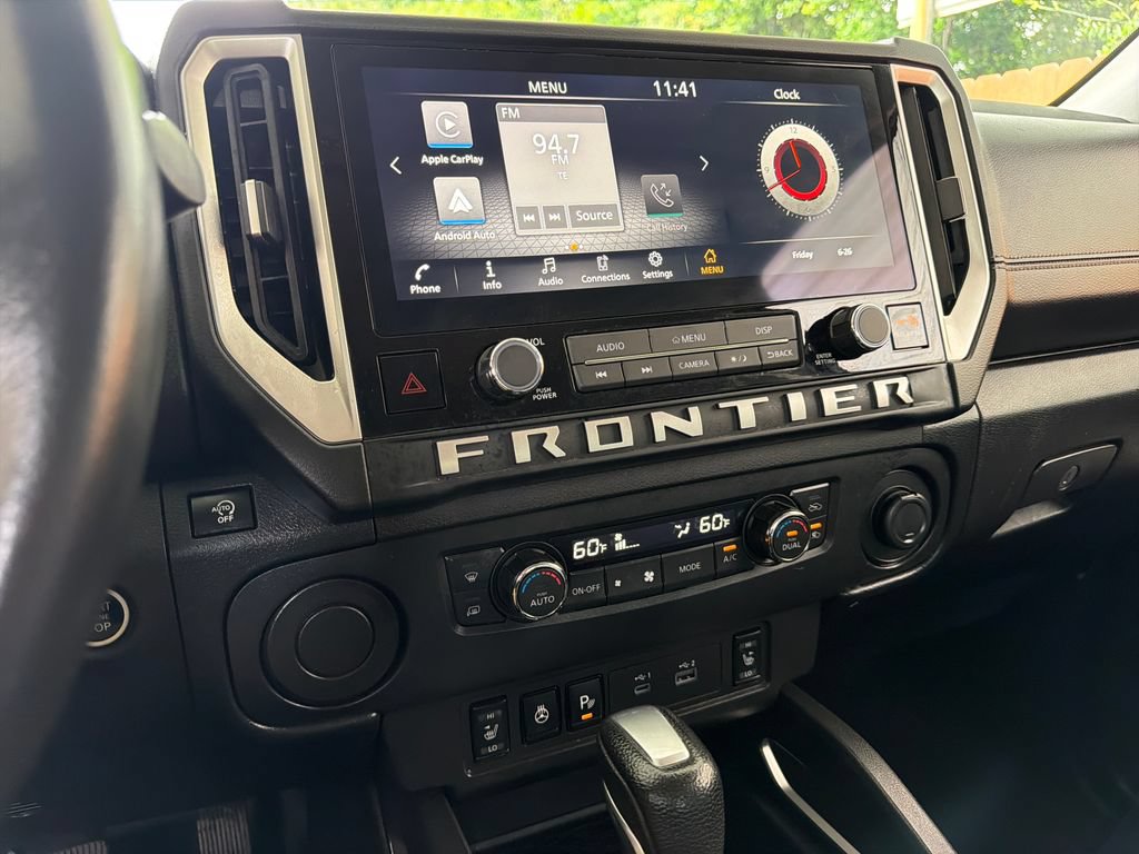 Used 2025 Nissan Frontier SV w/ SV Convenience Package RWD image 25