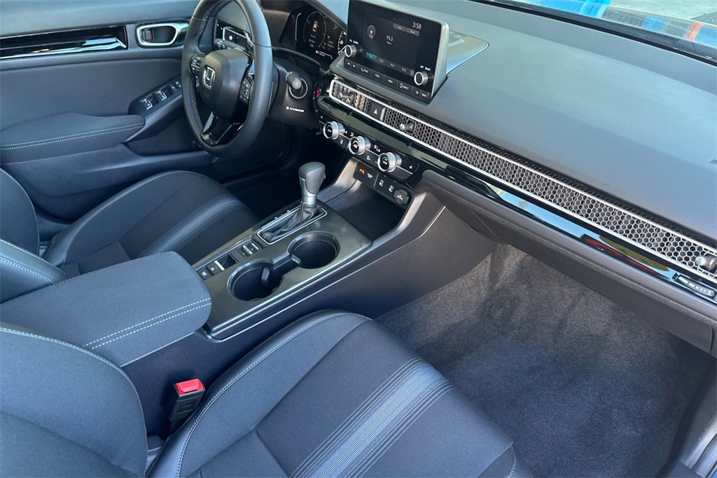 Certified 2025 Honda Civic Sport image 14