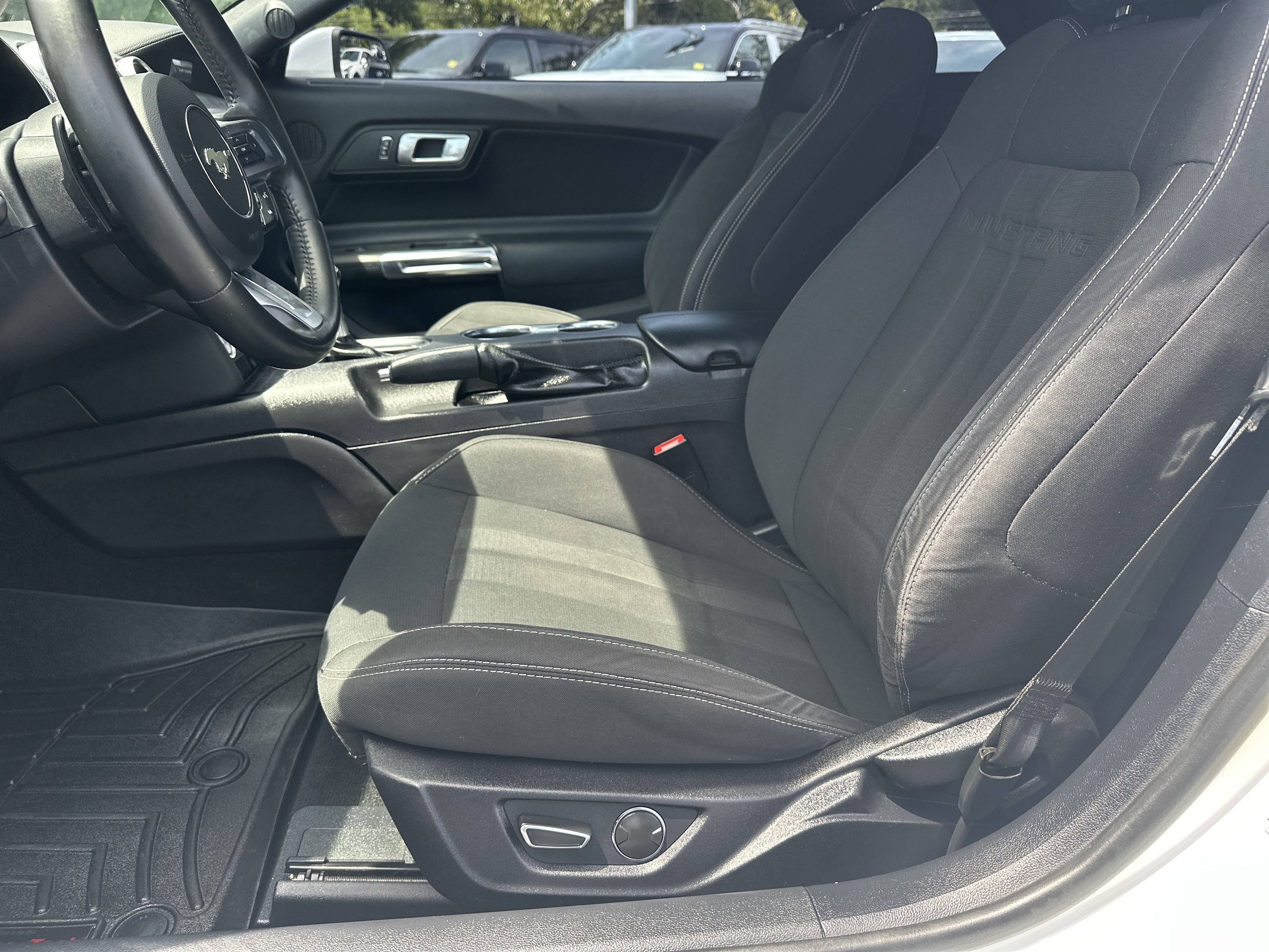 Used 2019 Ford Mustang Convertible w/ Equipment Group 101A RWD image 14